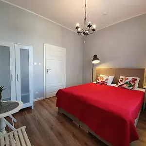 Pokoje przy molo - Królowej Jadwigi 6 Apartament